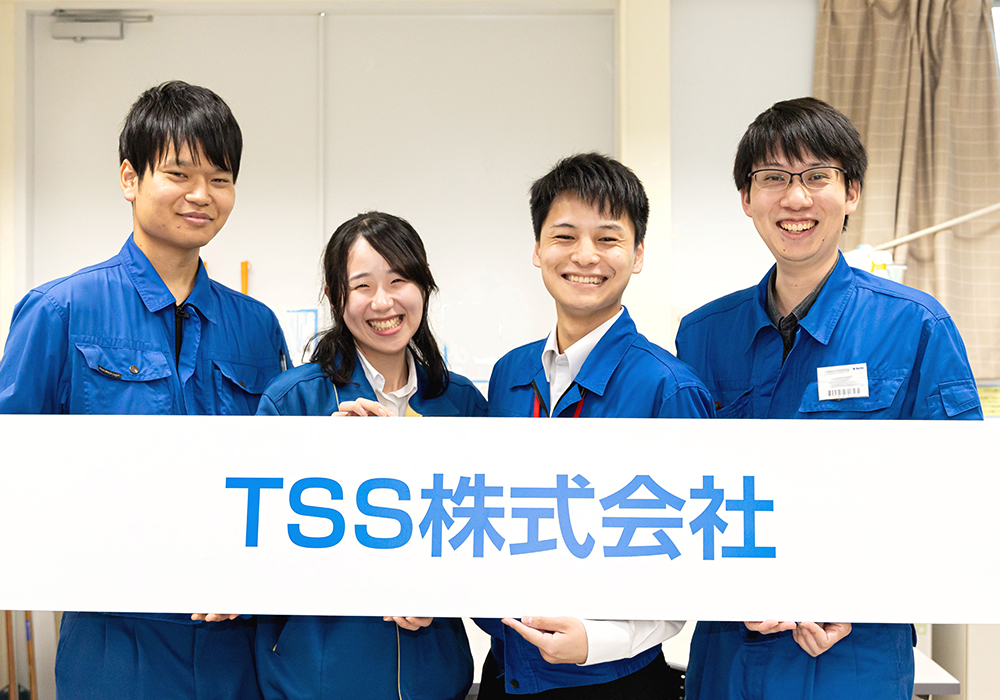 先輩社員の声